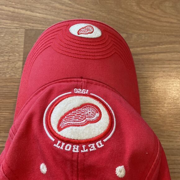 Vintage NHL Detroit Red Wings 1926 Hat OSFA Red Cap Strap Back - Picture 9 of 9